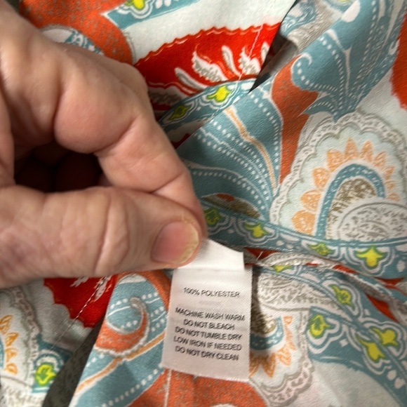 Super Cute, Crosby. 3/4 slitted BELL Sleeve Boho Multicolored blouse size S - Picture 7 of 7